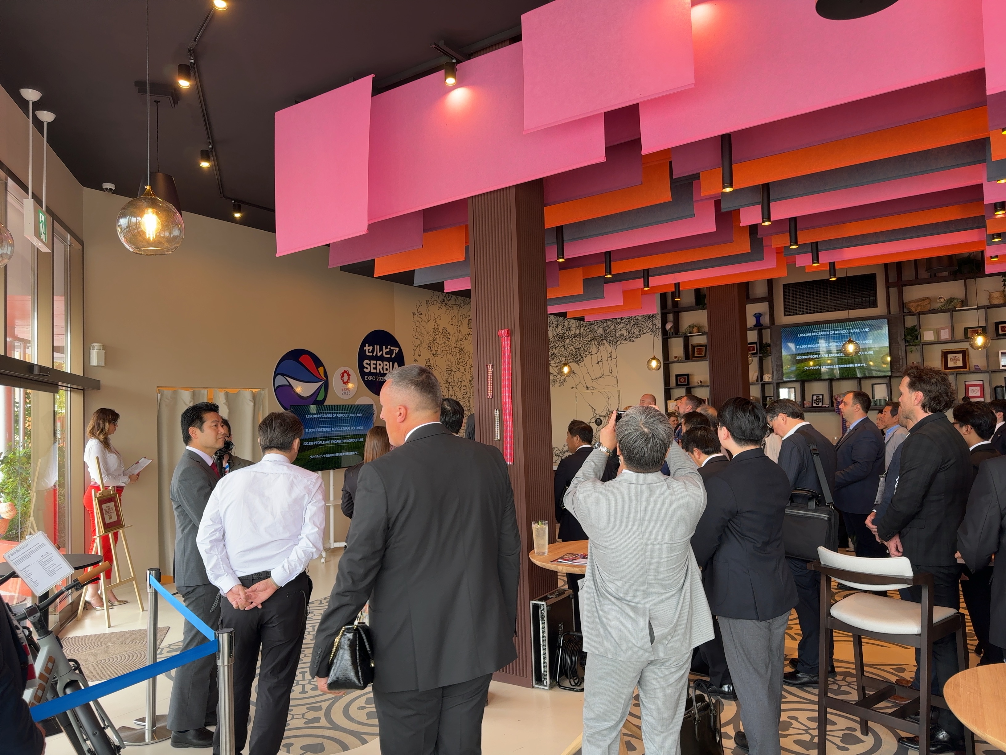 Reception for the Prime Minister of the Autonomous Province of Vojvodina, Republic of Serbia, at the Serbia Pavilion at Expo 2005 in Osaka